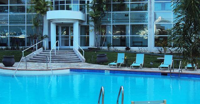 Verona Resort & Spa Tumon Exterior foto